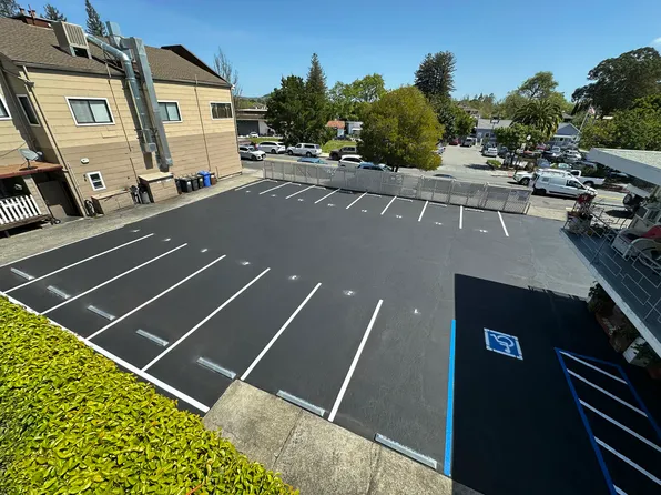 Blue Rock Apartments