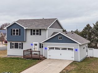 402 4th Ave NE, Hayfield, MN 55940