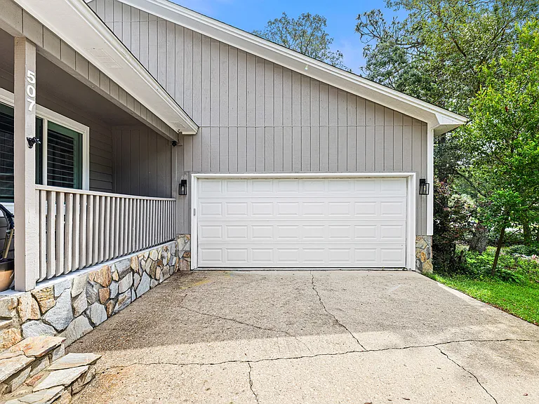 507 Nassau Dr — Photo 44