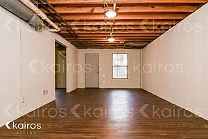 835 Ashley Ln — Photo 13