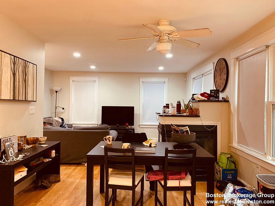 2nd image of 27 Iroquois St #1F