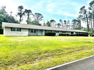 803 Hillside Dr, Douglas, GA 31533