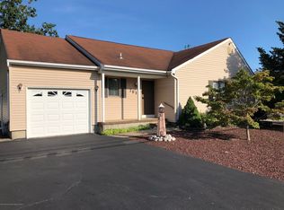 791 Dunedin St, Toms River, NJ
