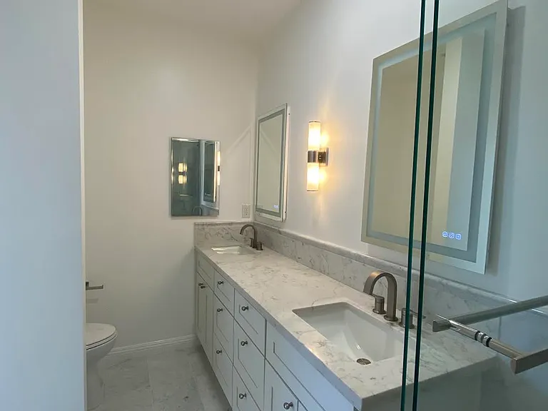 511 San Vicente Blvd #204 — Photo 19