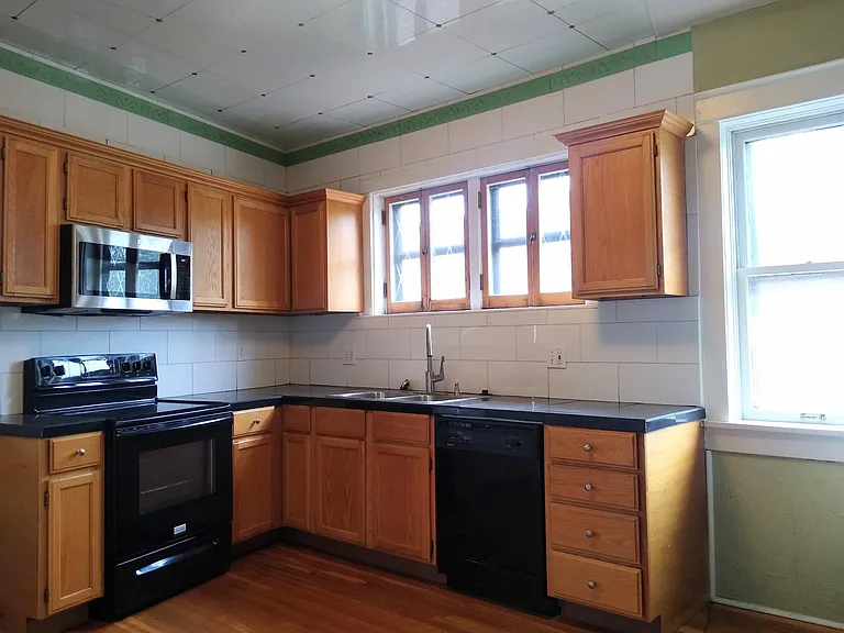 3664 Gravois Ave — Photo 7