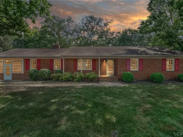 14051 S Carriage Ln, Midlothian, VA 23114