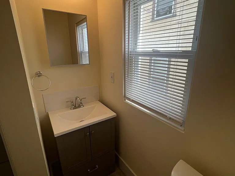 14 Park St #1 — Photo 8