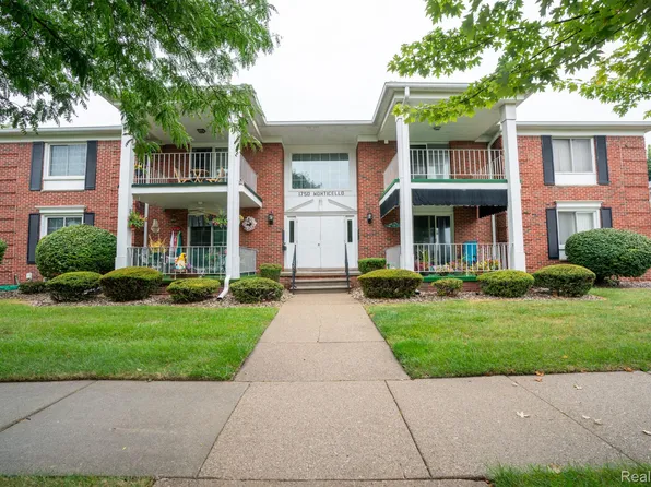 1750 Monticello St APT 6, Trenton, MI 48183