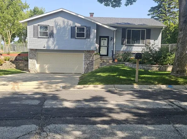 9014 W Dallas STREET, Milwaukee, WI 53224