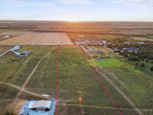 463 County Road 1063, Greenville, TX 75401