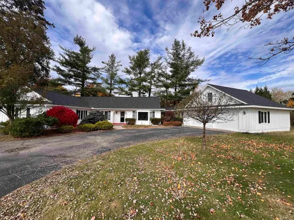 554 N Scott St, Adrian, MI 49221