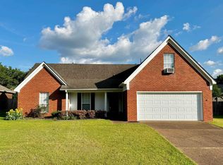 6895 Tiffany Oaks Cv, Memphis, TN 38135