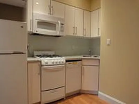 Rented by GRA Holdings | media 2