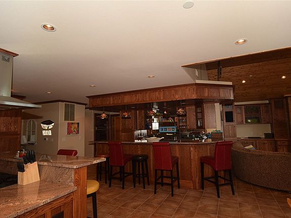 3rd image of 1837-7 20th Ct #2007