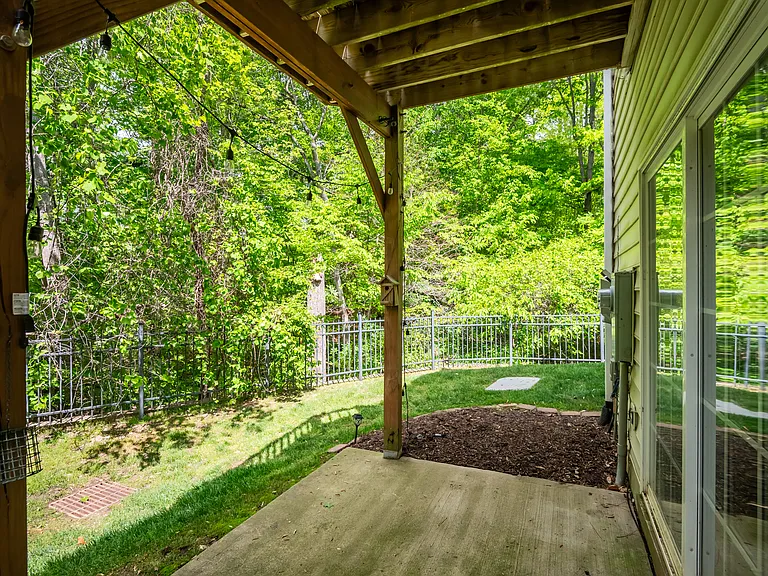 6071 Viking Dr — Photo 30