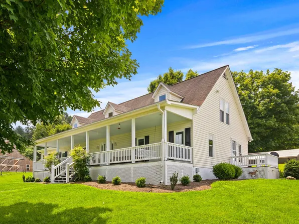1862 Spring Valley Rd, Pearisburg, VA 24134