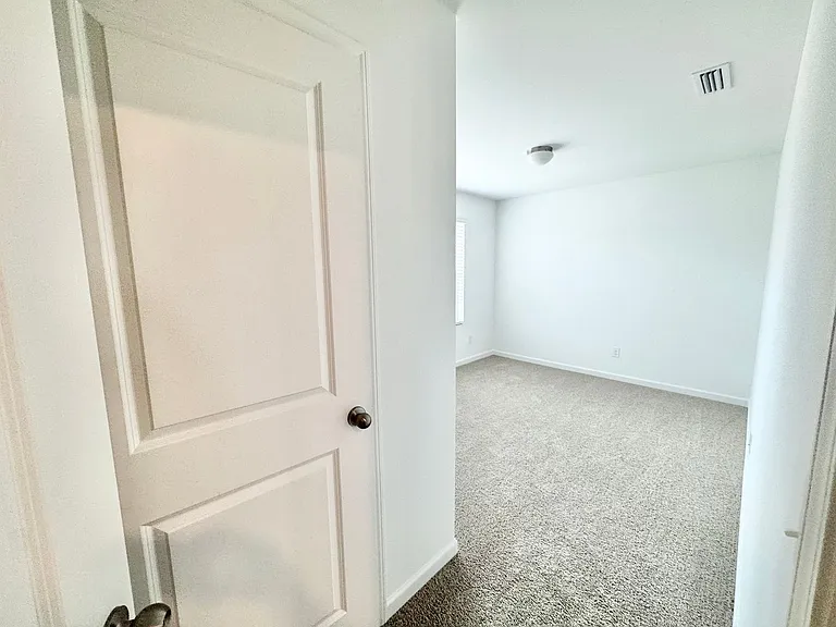 116 Cougar Ln — Photo 16