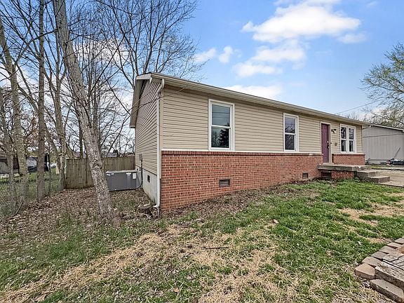 3rd image of 1488 Craig Dr