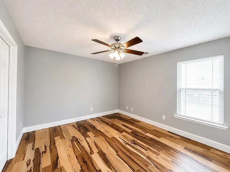 112 Ohara Dr — Photo 12