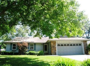 2916 E Linwood St, Springfield, MO 65804