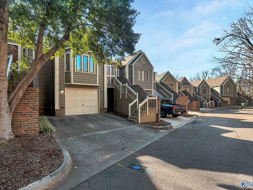1st image of 211 Knollridge Cir SE Unit 2