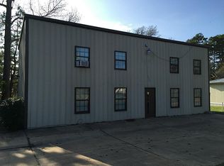 7060 State Highway 75 S, Huntsville, TX 77340