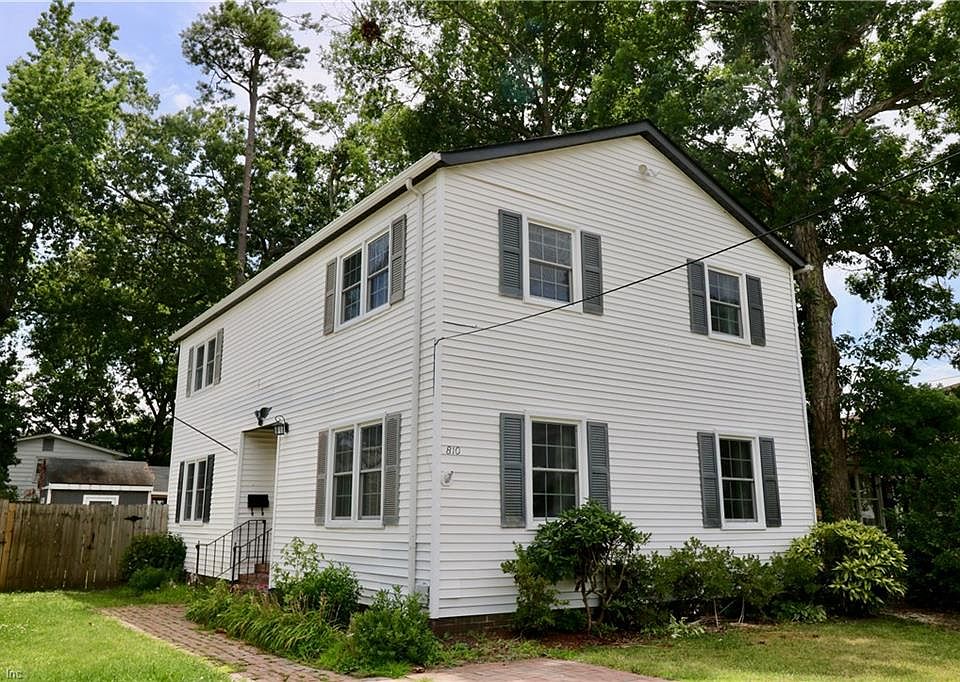 1st image of 810 Goldsboro Ave