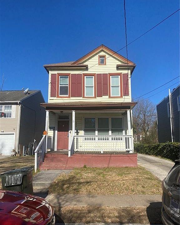 1st image of 860 B Ave