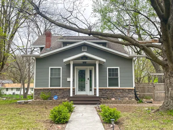 501 E Nishna Rd, Shenandoah, IA 51601