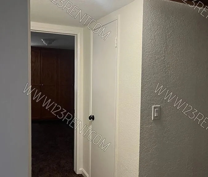 44412 15th St E #13 — Photo 8