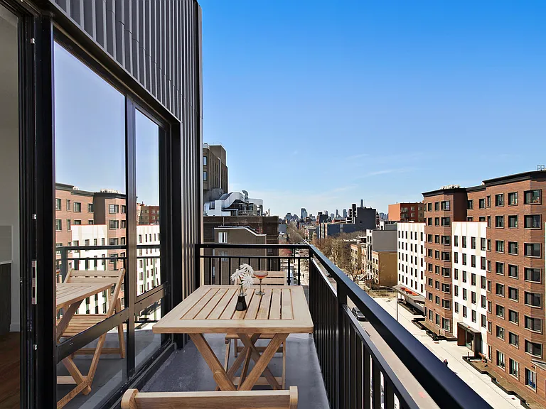 514 Herkimer St #5A — Photo 3