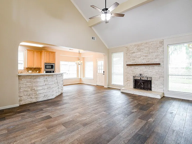 241 Blue Hill Dr — Photo 15