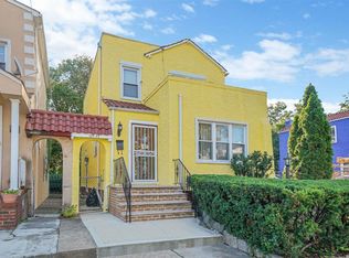 13537 234th Pl, Rosedale, NY 11422