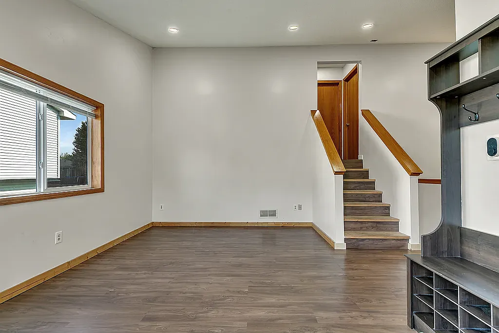 3 bed, 1460 sqft, $2,200 — Photo 2