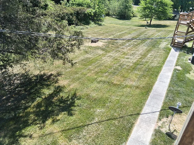 110 Courthouse Rd #J4 — Photo 9