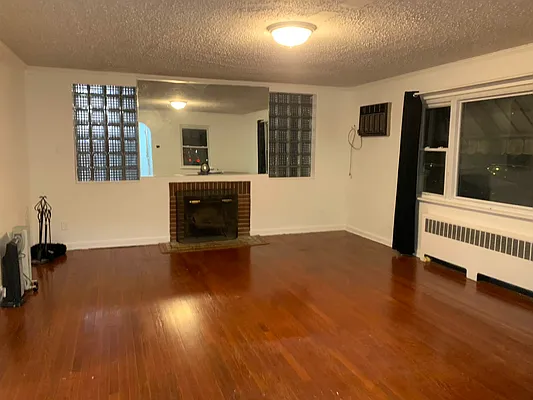 Rented by Voro, LLC | media 1