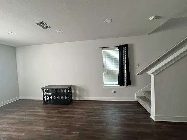 30563 Thunderbird Dr — Photo 6