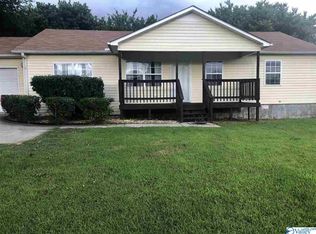 1132 Lower Dry Creek Rd, Laceys Spring, AL 35754