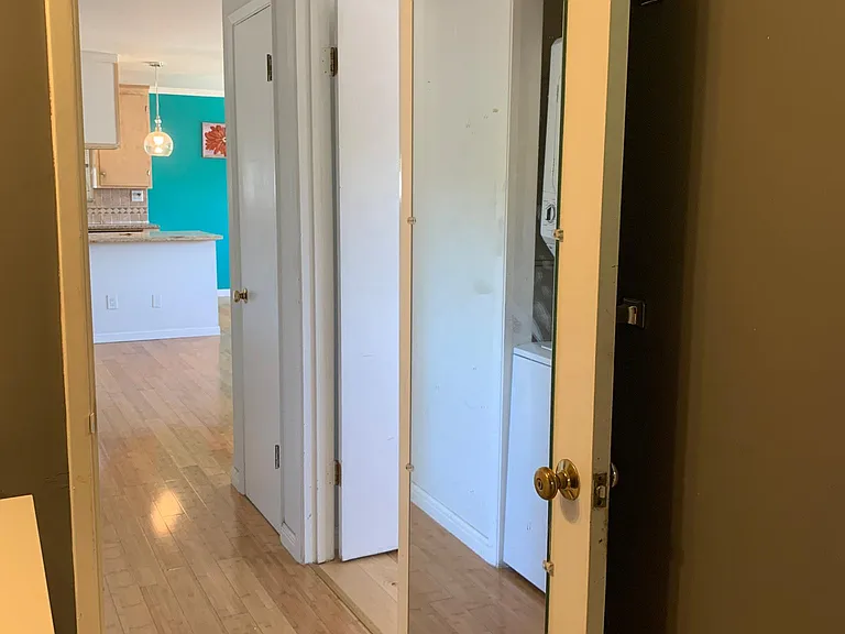 229 Ramona St — Photo 4