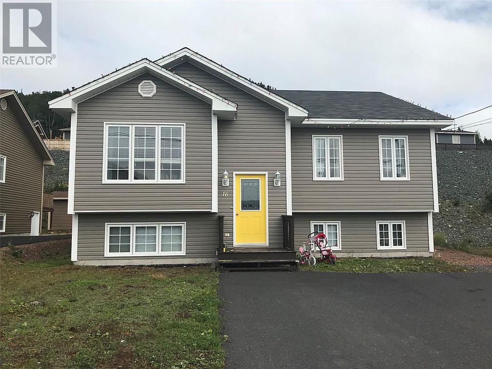 1st image of 16 Raymond Dr