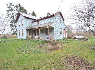 12555 Springfield Rd, New Springfield, OH 44443