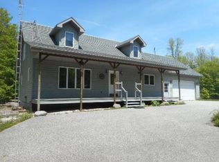 W18103 Long Point Rd, Germfask, MI 49836