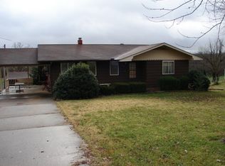 462 S Main St, Salem, AR 72576