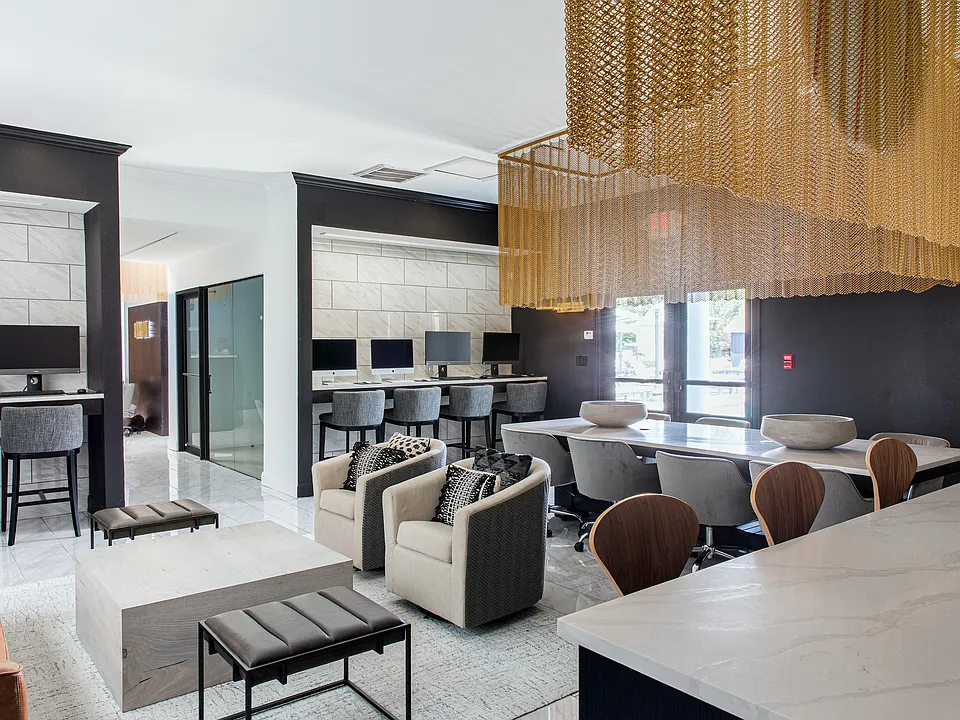 River Pointe Apartments