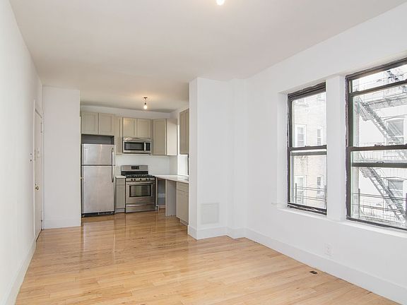 2nd image of 1045 Union St #4