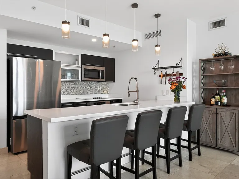 90 SW 3rd St #2709 — Photo 26
