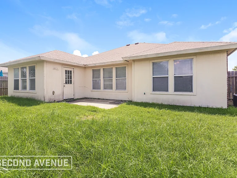 1017 La Mirada — Photo 22