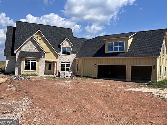 3rd image of 678 Inman Rd #1
