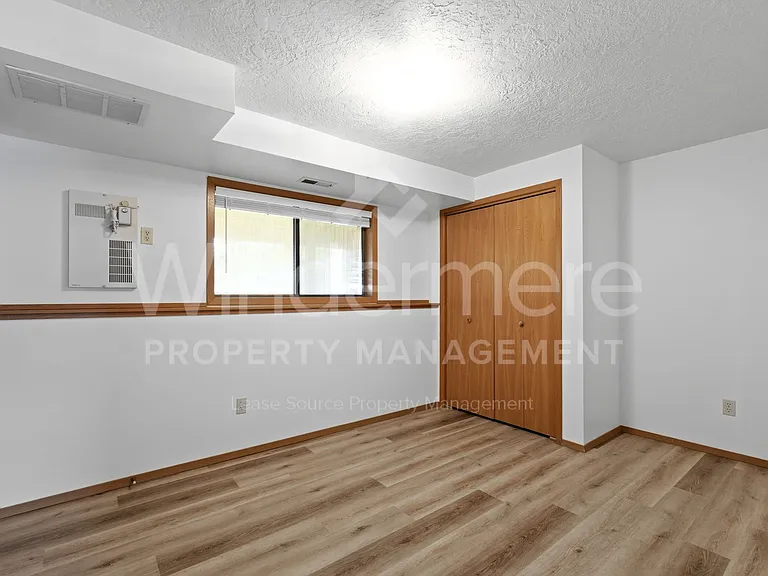 802 S Calvin Rd — Photo 15