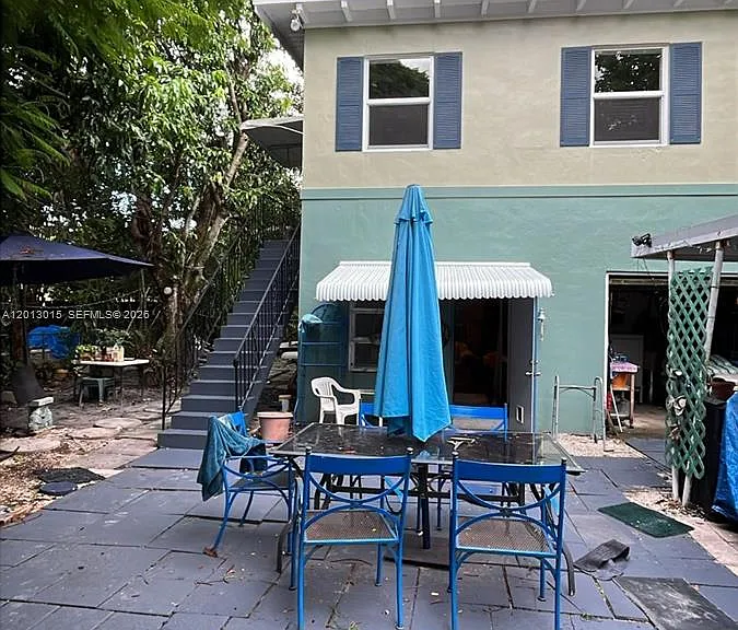 834 SW 11th St #C — Photo 5